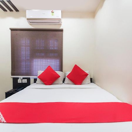 Hotel O Sri Harsha Residency Near Jntu Metro Hyderabad Exteriör bild