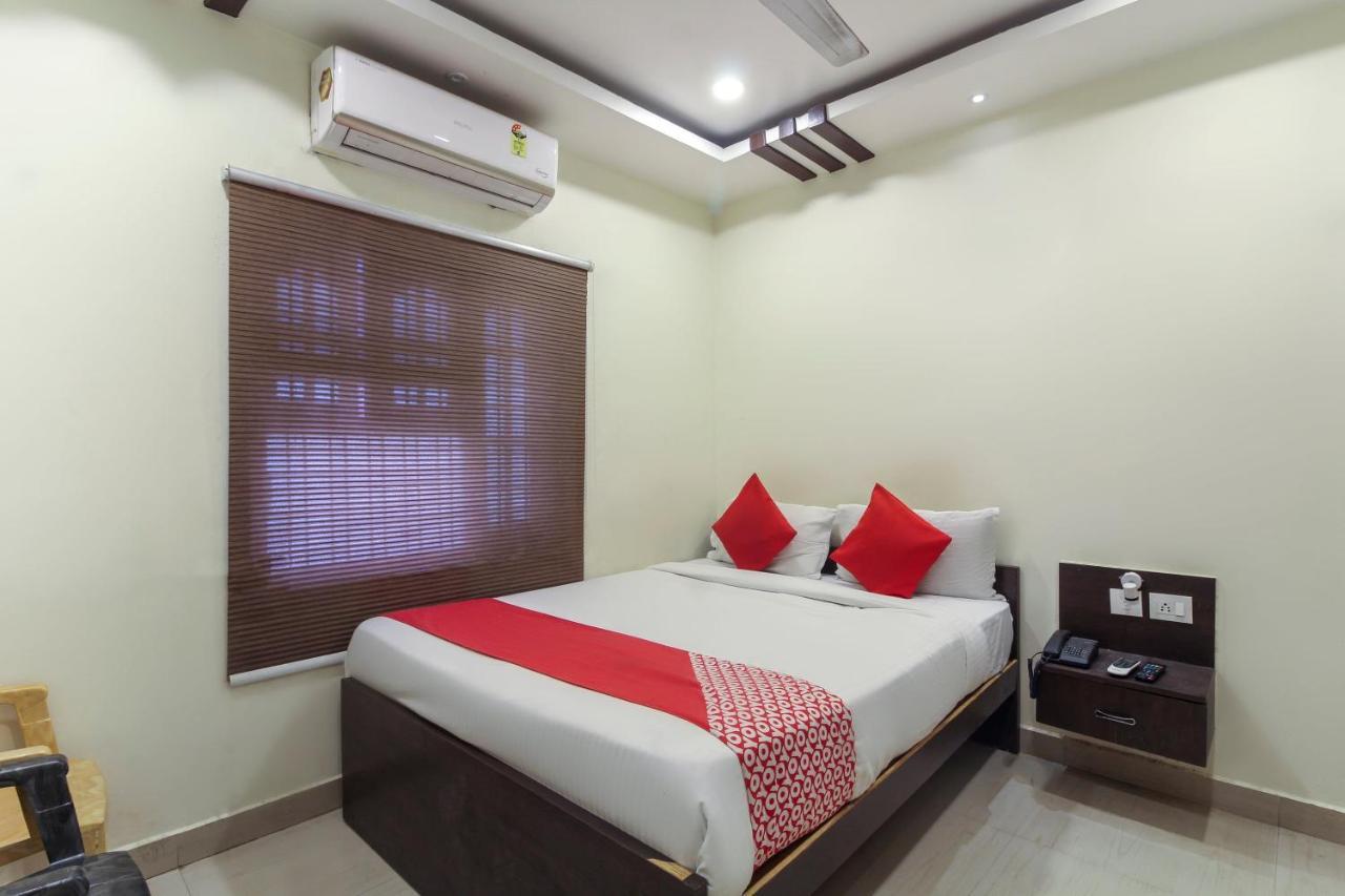 Hotel O Sri Harsha Residency Near Jntu Metro Hyderabad Exteriör bild