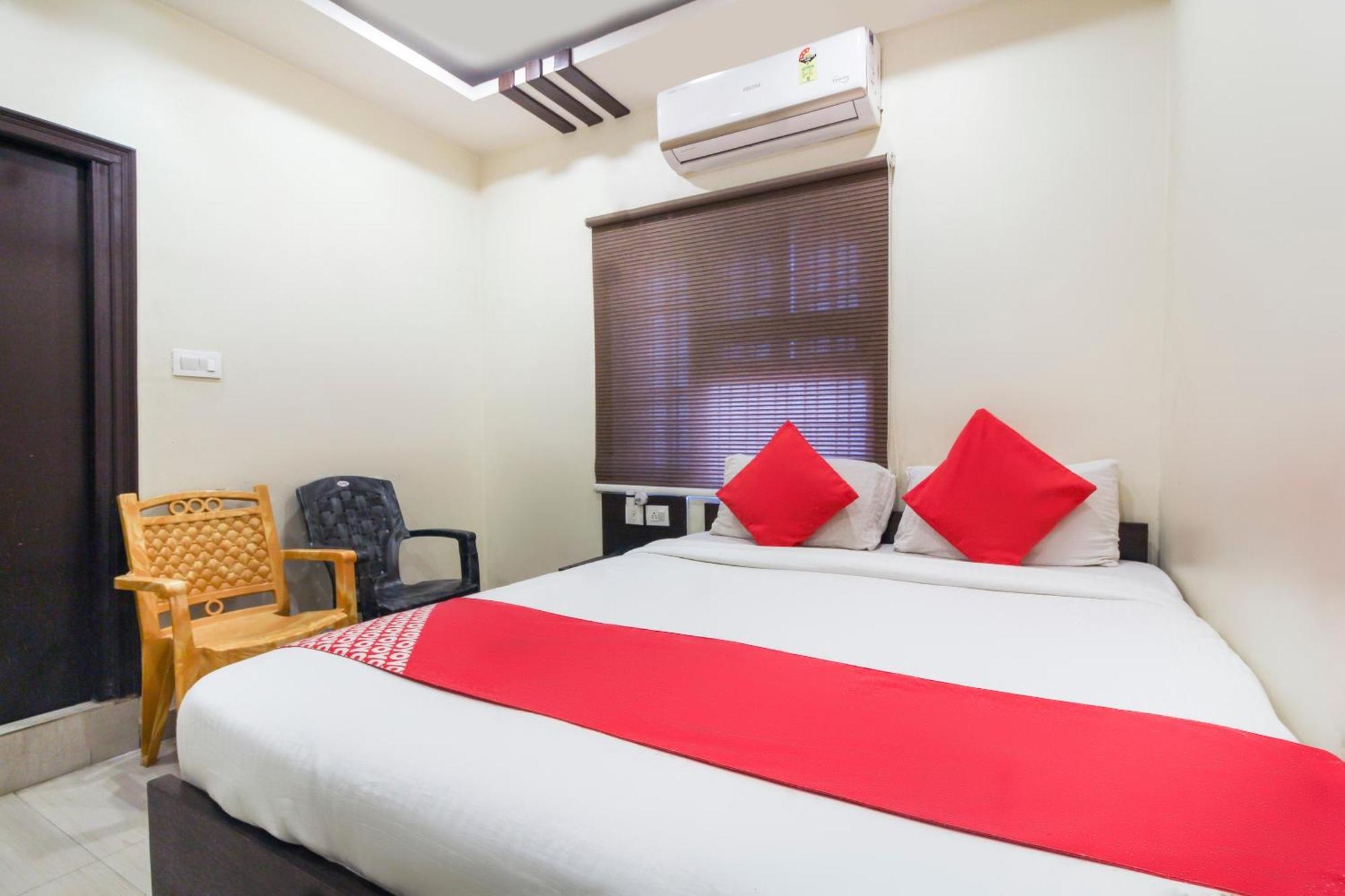 Hotel O Sri Harsha Residency Near Jntu Metro Hyderabad Exteriör bild
